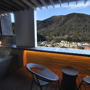 https://aura-tachibana.kanagawa-hotels.com