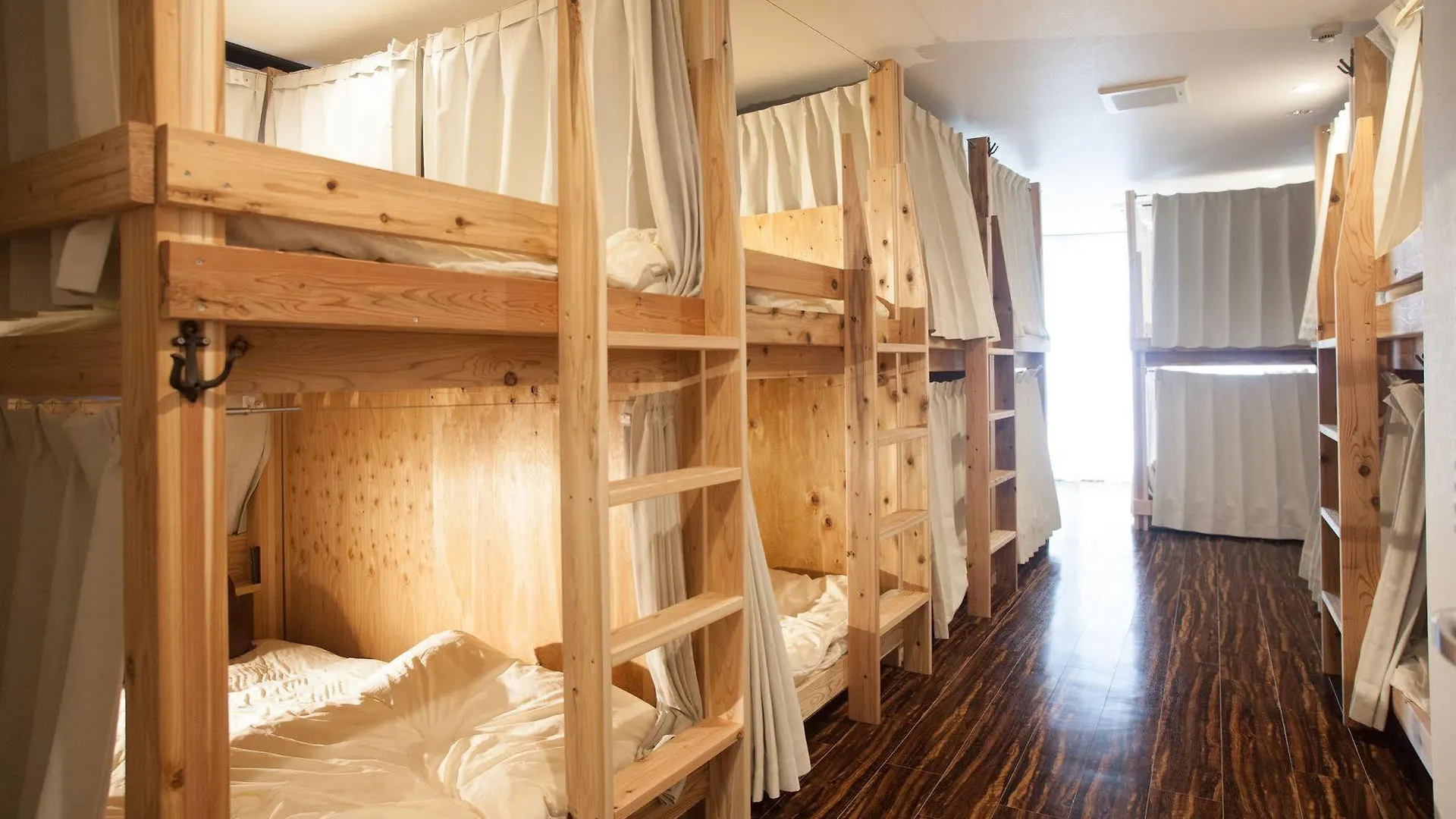 Ark Hostel Osaka